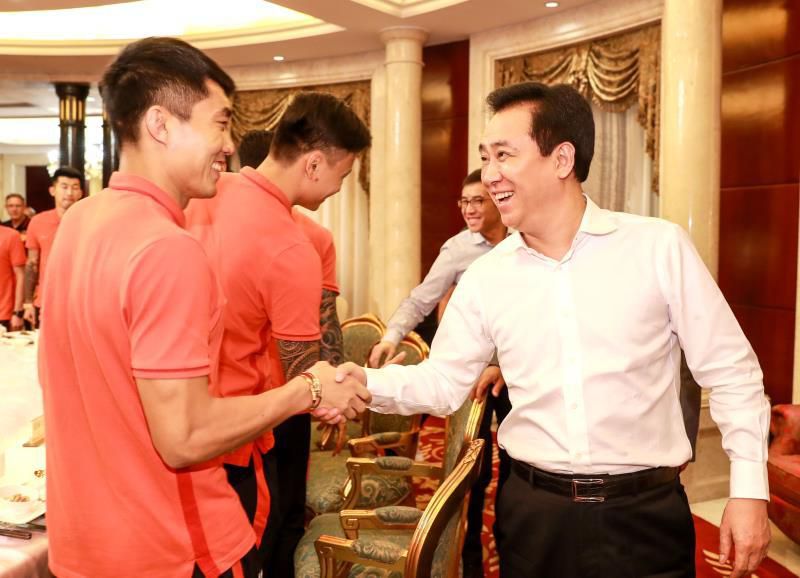 本场比赛数据方面也是给予巴伦西亚让步，不妨看好主胜打出。